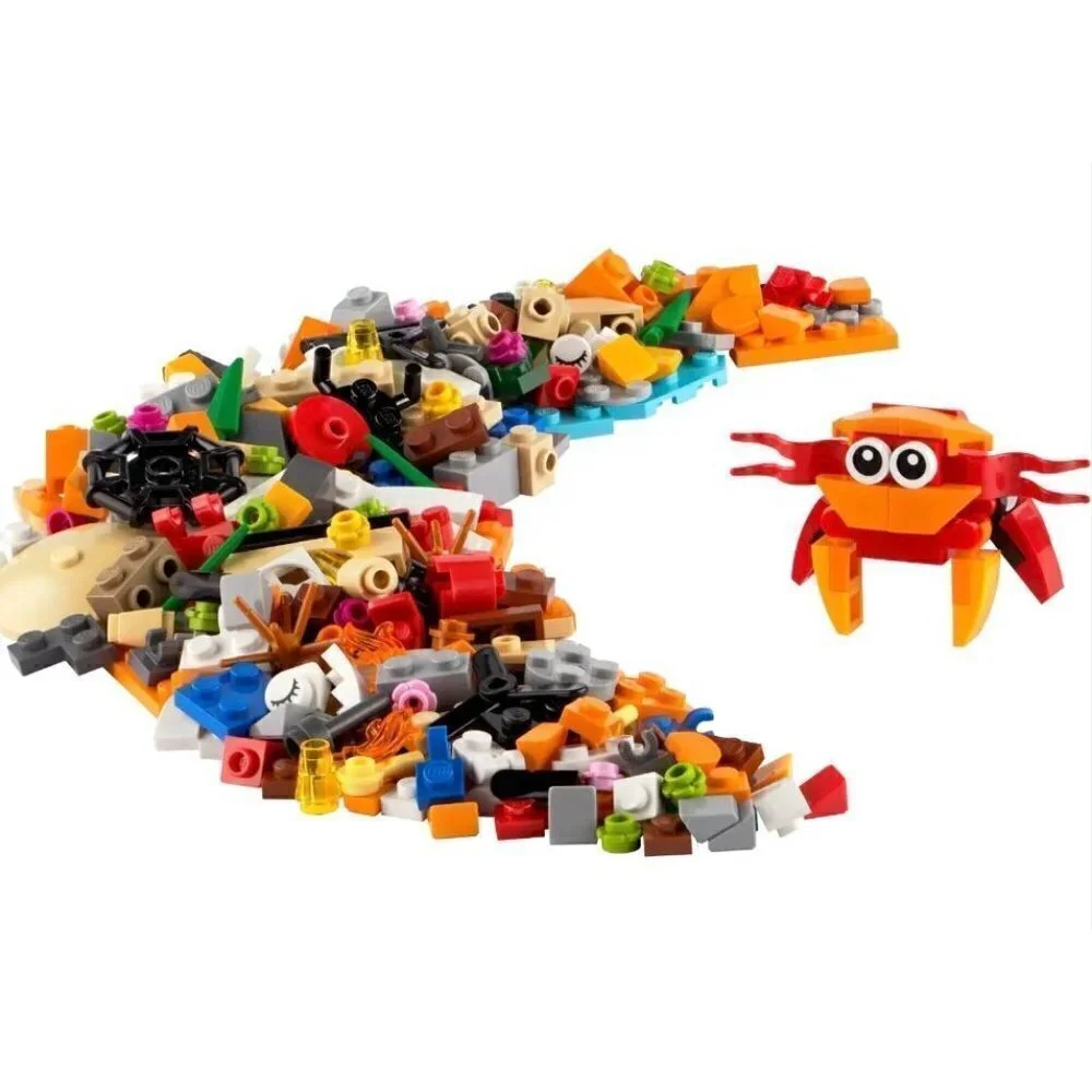 LEGO Fun Creativity 12-in-1 Set (40593) Travel